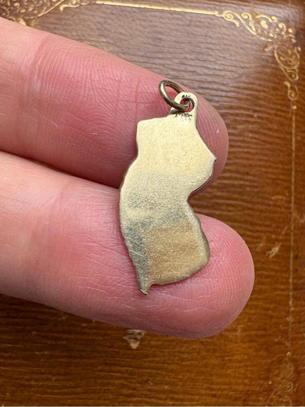 Vintage 14K 585 Yellow Gold New Jersey NJ State Pendant Charm - Picture 2 of 9